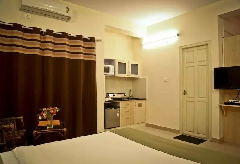 Standard-studio, Maple Suites Serviced Apartments