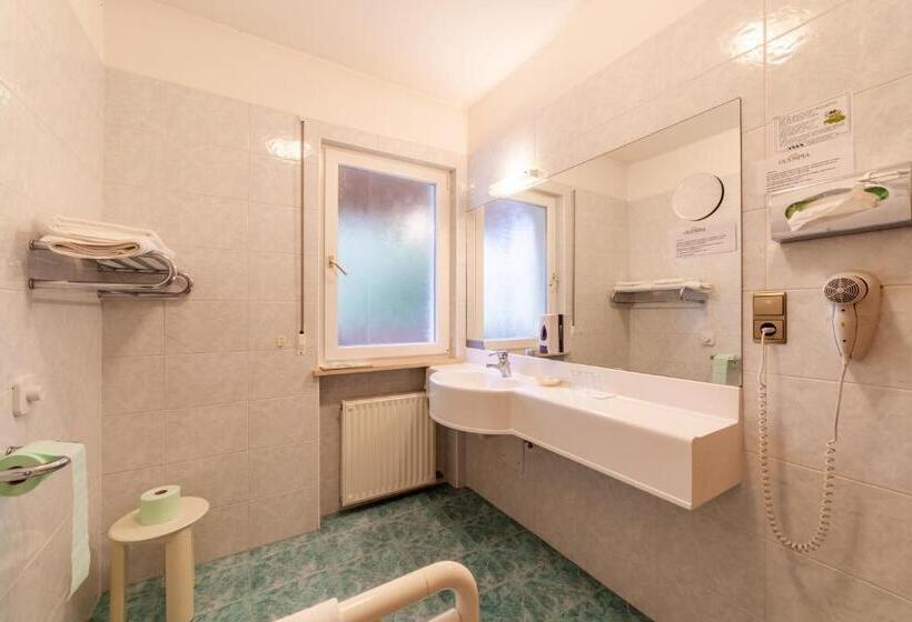 Номер Стандарт, Frühstücks Hotel Olympia