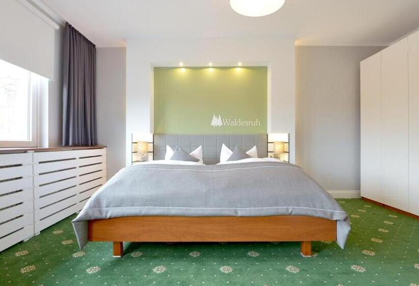 标准单人间, Restaurant Waldesruh