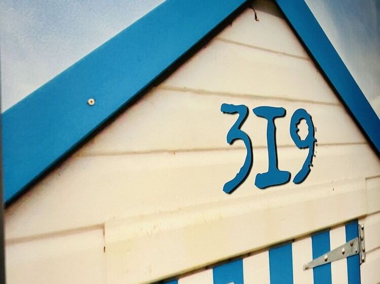 מיטה בחדר משותף, The People Le Havre