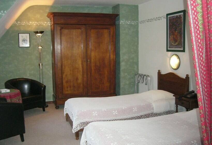 חדר דלוקס, Troopeird