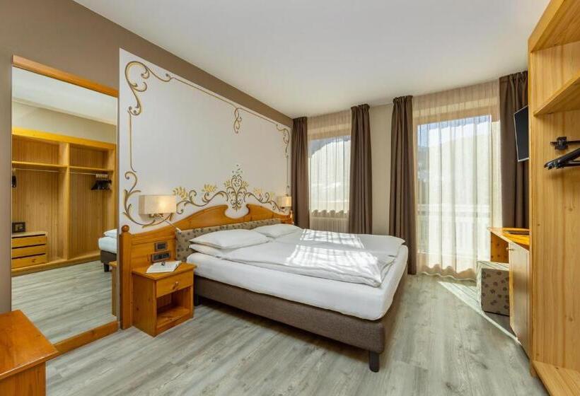 غرفة قياسية مطلة على الجبل, Vittoria   Ricarica L Anima