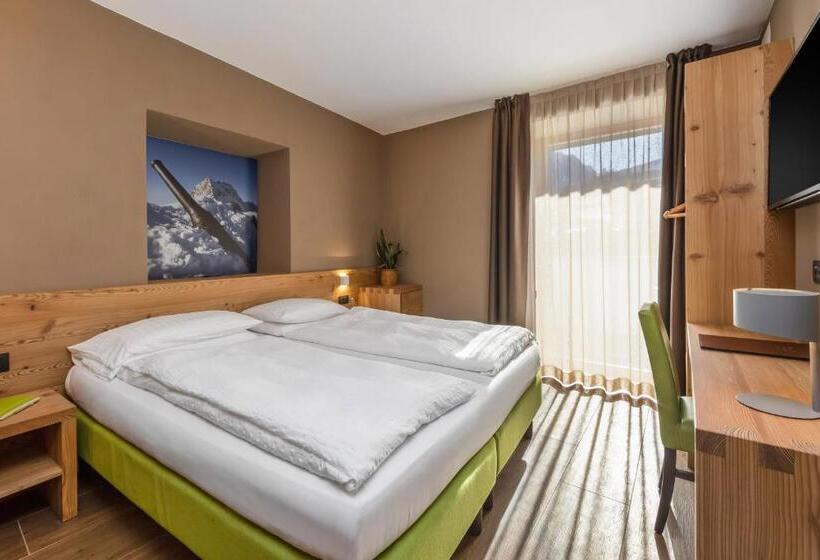 غرفة أساسية, Vittoria   Ricarica L Anima