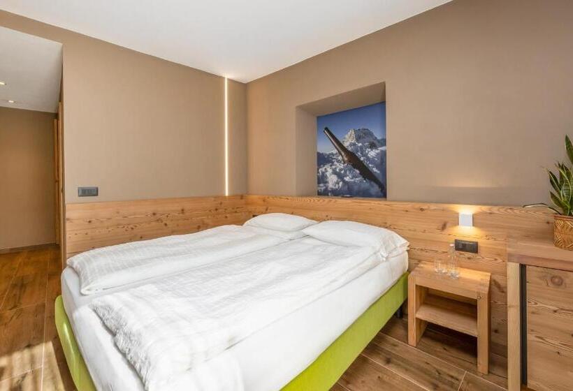 غرفة أساسية, Vittoria   Ricarica L Anima