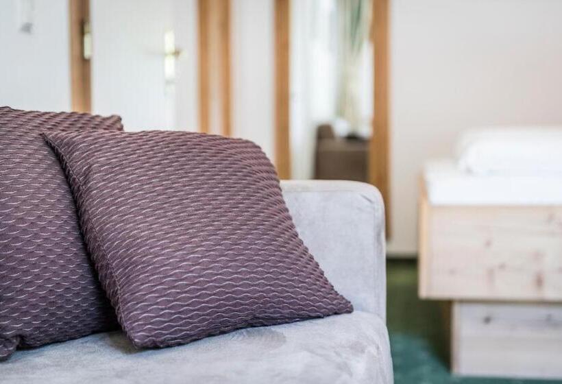 带阳台的标准单人间, Waldsee