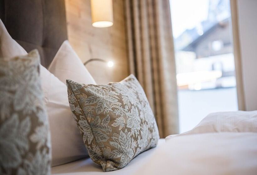 高级大房间, Waldsee