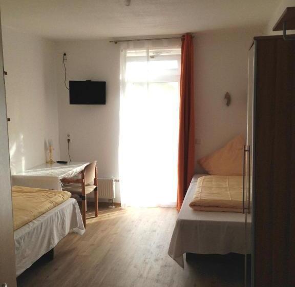 חדר סטנדרט, I Motel