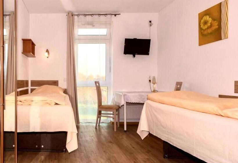 Номер Стандарт, I Motel
