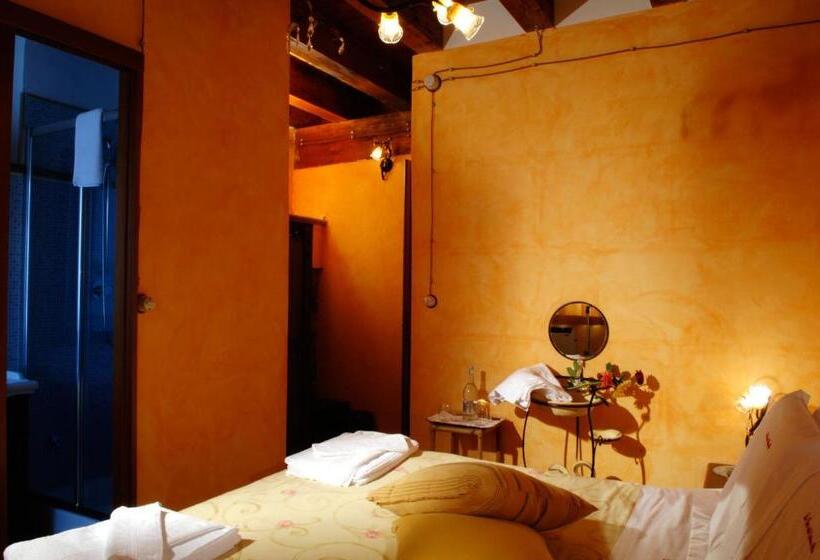 スタンダード４人部屋, La Casa Sulla Collina D'oro