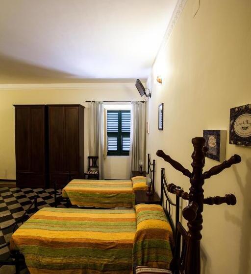 스탠다드 트리플 룸, Camere Del Re