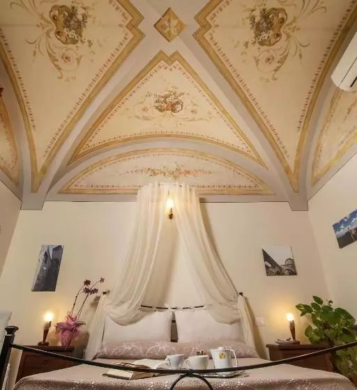 スーペリアールーム, Camere Del Re