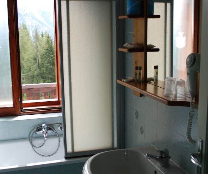 Chambre Triple Standard, Sport Hotel Pocol