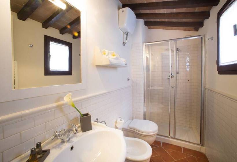 Deluxe-huoneisto 2 Makuuhuonetta, Tenuta Torre Rossa Farm & Apartments