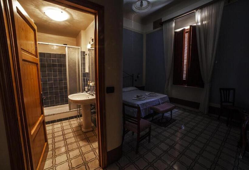 غرفة قياسية, Villa Moorings