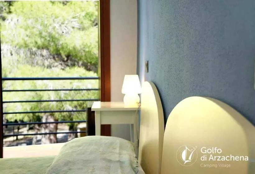 スタンダードスタジオ, Villaggio Camping Golfo Di Arzachena