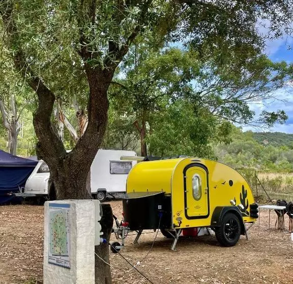Standard-leirintätontti, Villaggio Camping Golfo Di Arzachena
