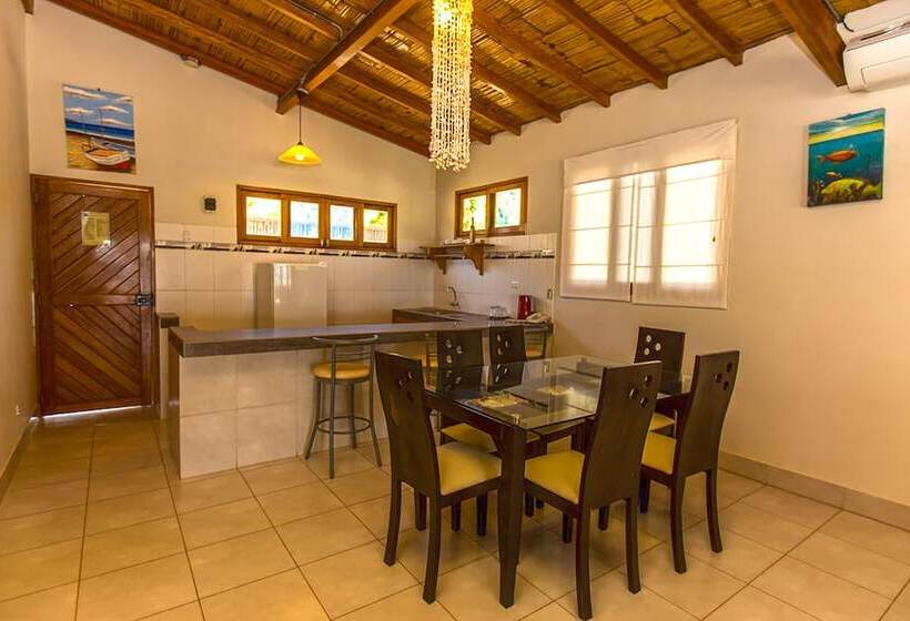 オーシャンビューのスタンダードバンガロー, Apart Hotel Las Cherelas