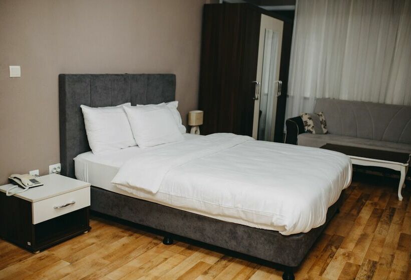 Семейный Номер, Grand Koru Otel Beach