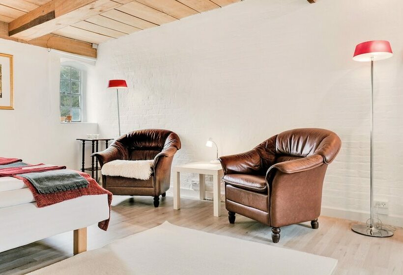 דירת חדר, Bed And Breakfast åløkke