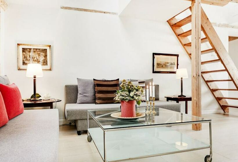 דירת חדר, Bed And Breakfast åløkke