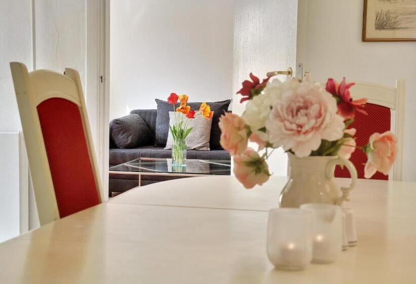 חדר סטנדרט חדר אמבטיה משותף, Bed And Breakfast åløkke