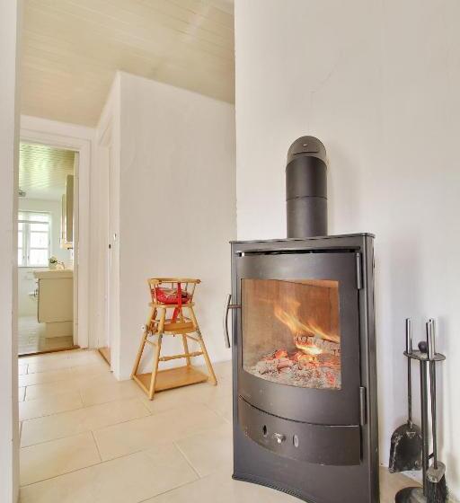 חדר סטנדרט חדר אמבטיה משותף, Bed And Breakfast åløkke