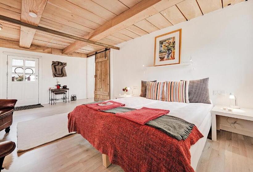 דירת חדר, Bed And Breakfast åløkke