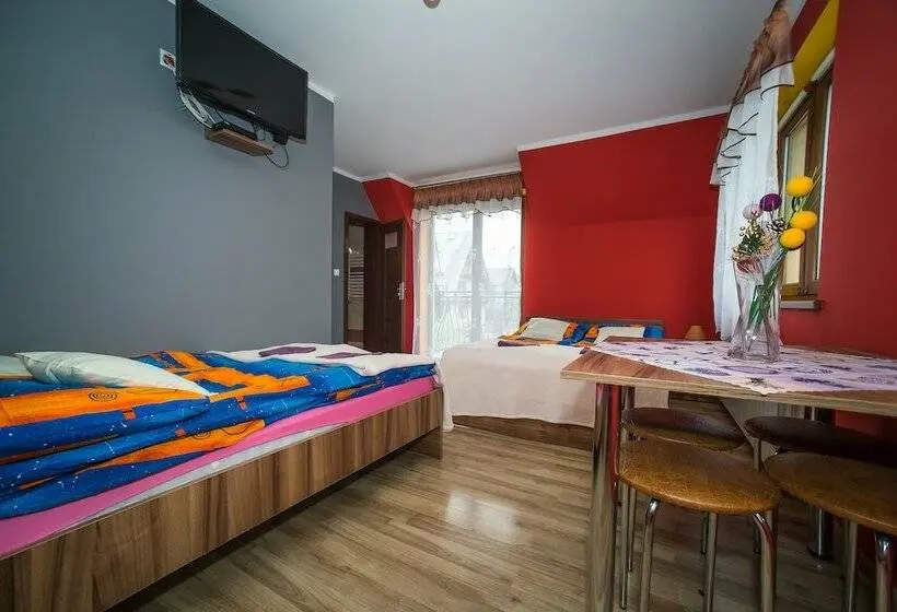 スタンダード４人部屋, Noclegi U Bernadków