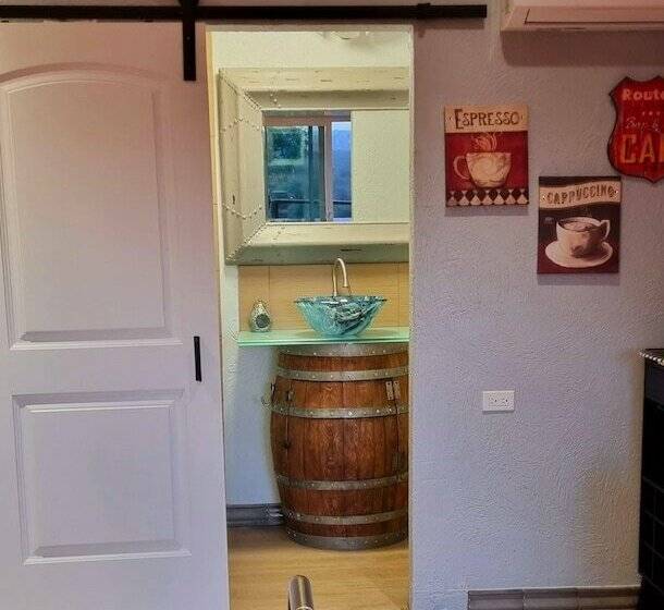 豪华工作室, Viña Calabria