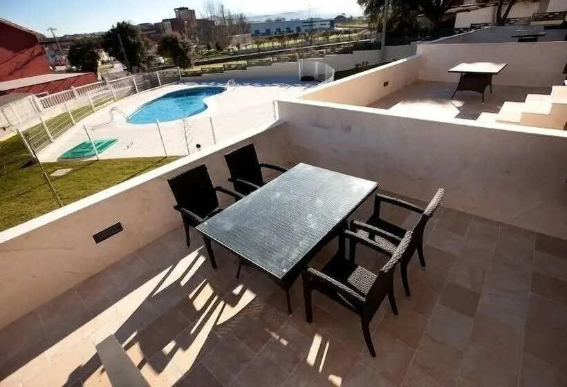 ３ベッドルームデュプレックスアパート, Costa Quebrada Apartamentos