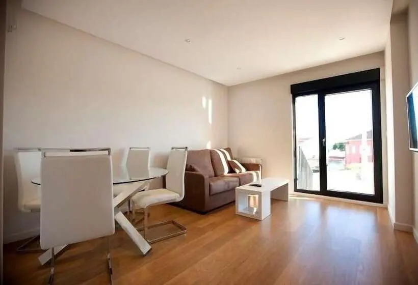 ３ベッドルームデュプレックスアパート, Costa Quebrada Apartamentos