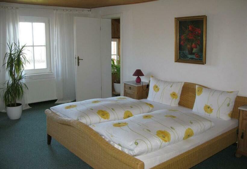 스탠다드 트리플 룸, Gutshaus Zietlitz