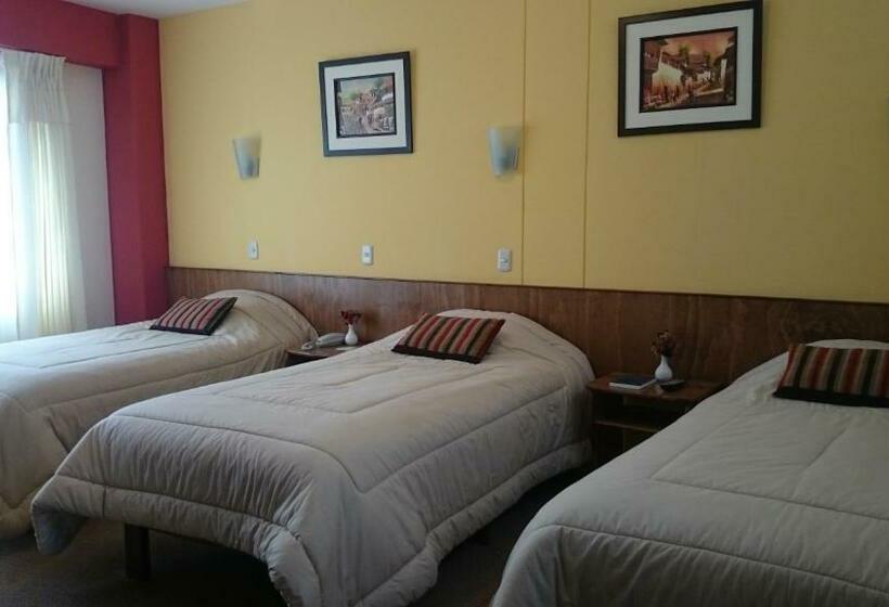 اتاق استاندارد سه نفره, Munay Tambo