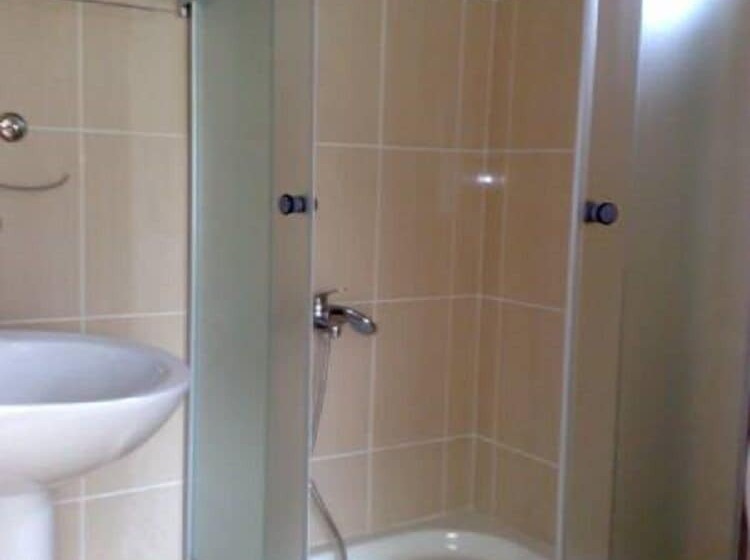 סוויטה משפחתית 2 חדרי שינה, Kerpe Didem Apart Otel