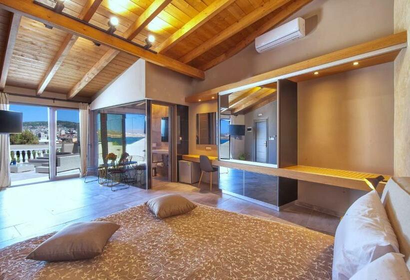 수피리어 스위트 바다 전망, Minoos