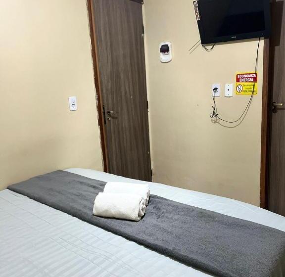 חדר דלוקס, Santiago Juazeiro