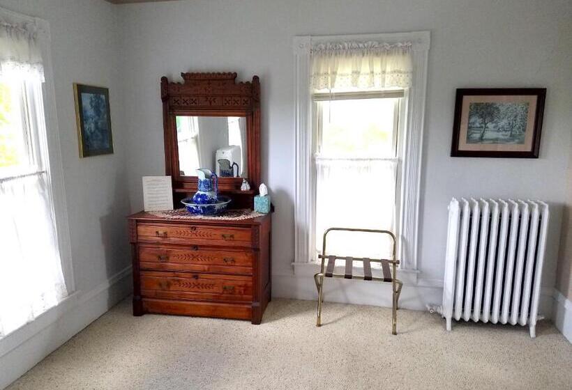 חדר סטנדרט נוף לים, Hudson Manor Bed & Breakfast