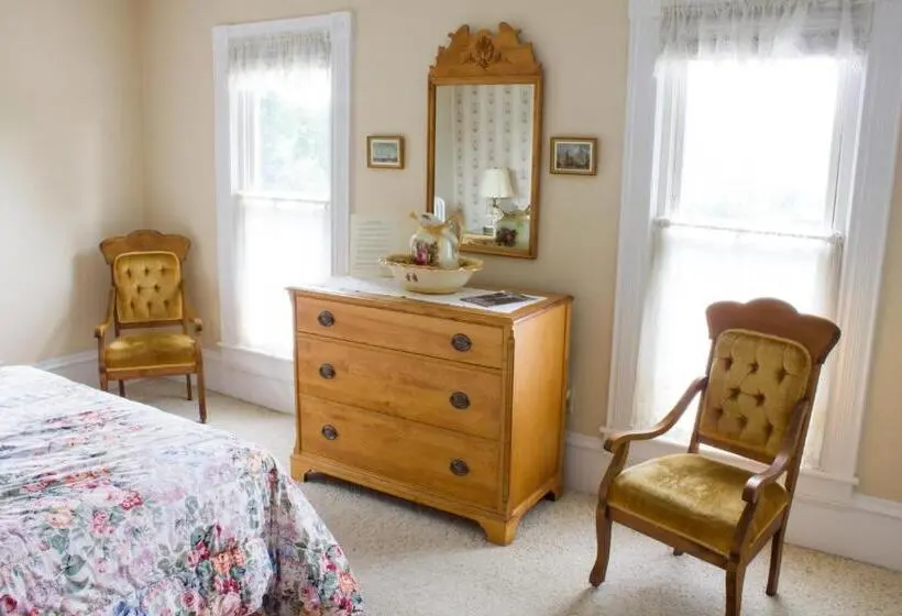 スタンダードルーム, Hudson Manor Bed & Breakfast