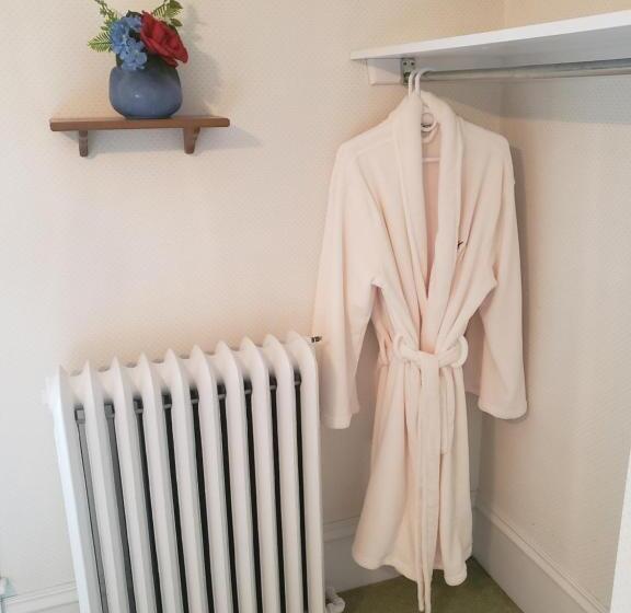 חדר סטנדרט נוף לגינה, Hudson Manor Bed & Breakfast