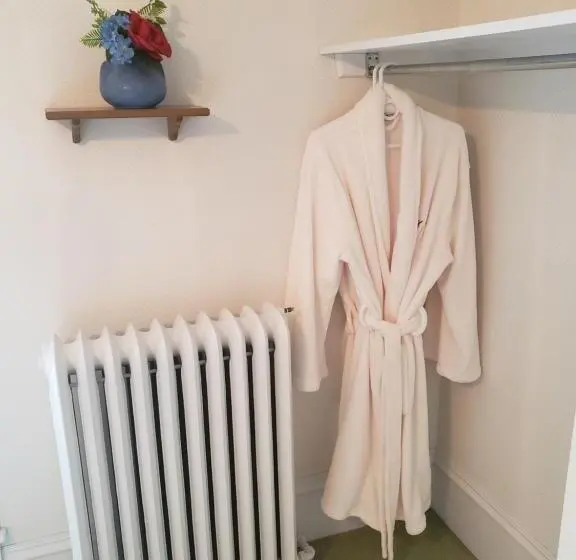 ガーデンビュースタンダードルーム, Hudson Manor Bed & Breakfast