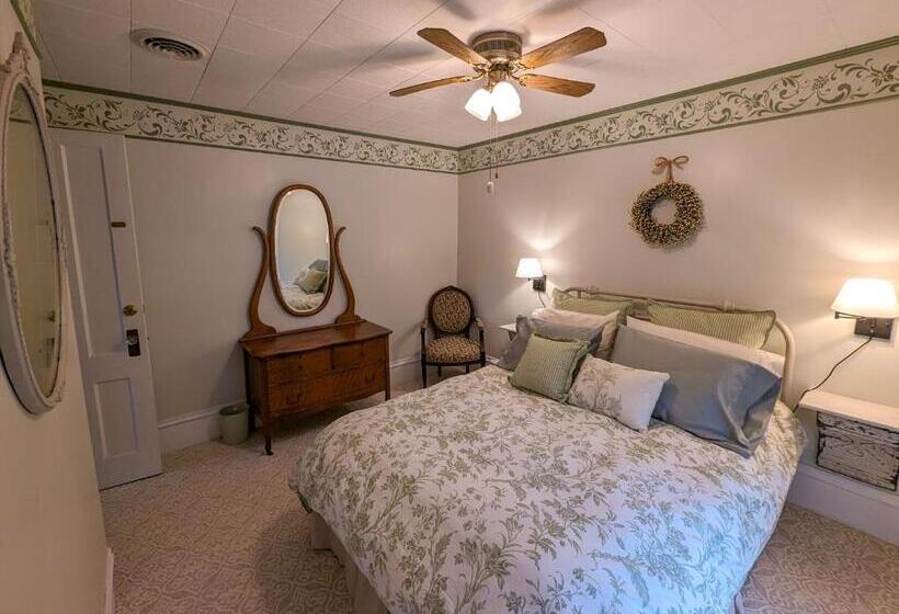 Номер Стандарт Вид на Сад, Hudson Manor Bed & Breakfast