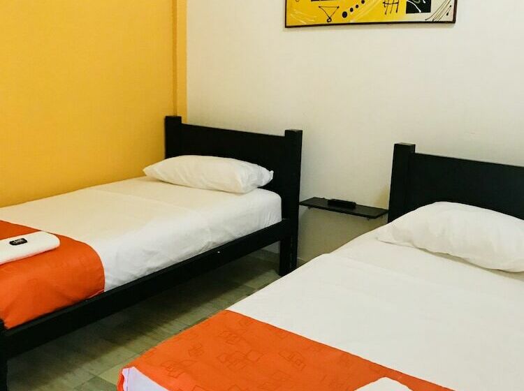 标准间, Campestre San Manuel