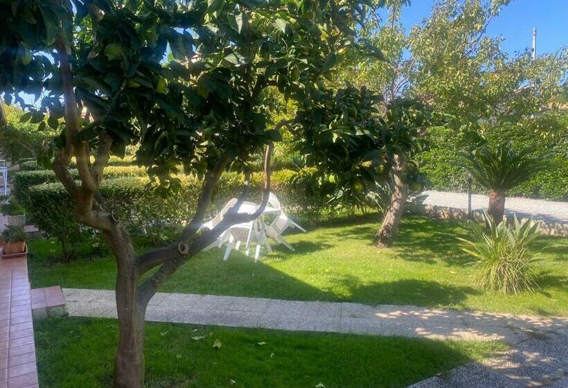 基本三人间, B&b La Torretta