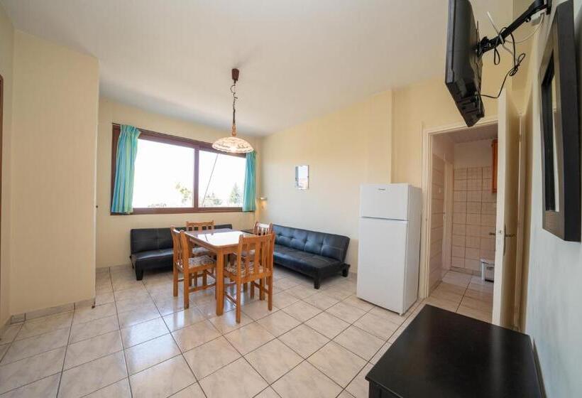 آپارتمان 2 خوابه, Lorenzo House Apartments