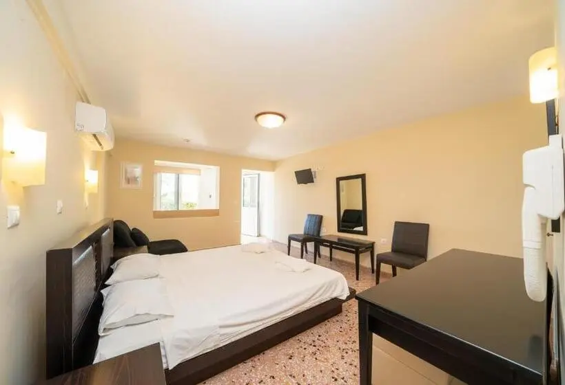 استودیوی استاندارد, Lorenzo House Apartments