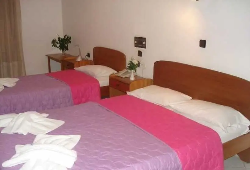 スタンダードトリプルルーム, Oscar Hotel Lefkada