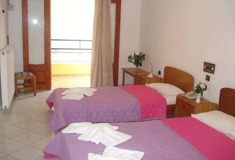 スタンダードトリプルルーム, Oscar Hotel Lefkada