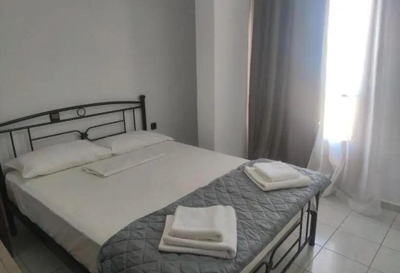 景色の見えるスタンダード４人部屋, Oscar Hotel Lefkada