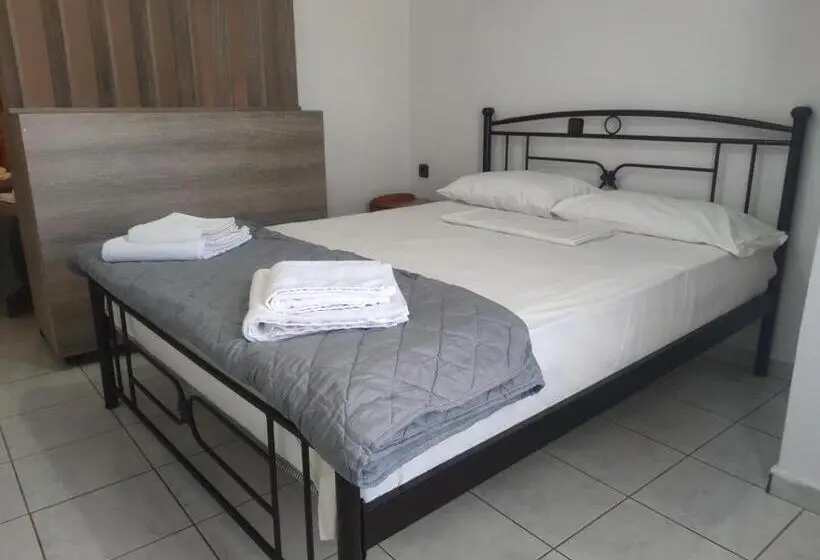 景色の見えるスタンダード４人部屋, Oscar Hotel Lefkada