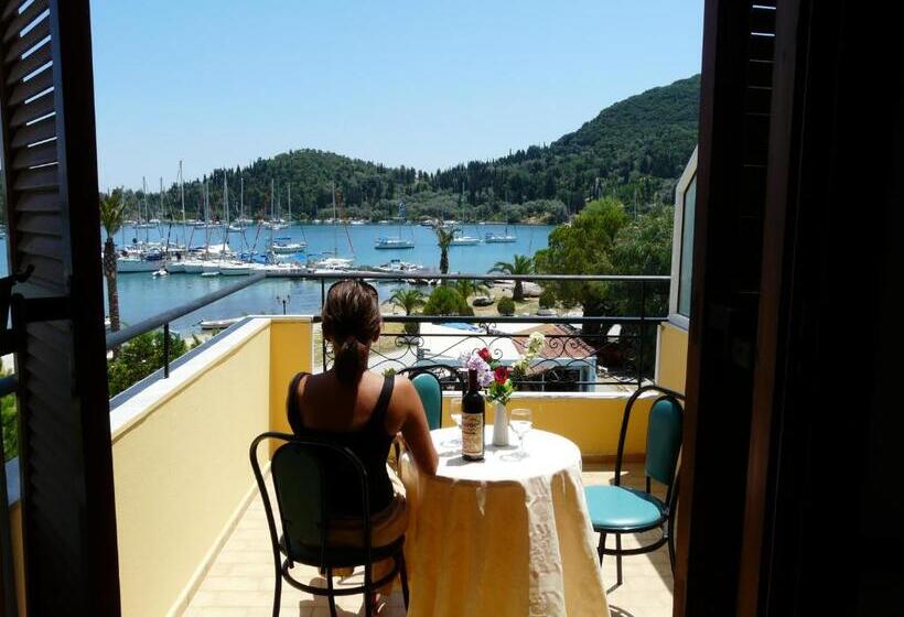 스탠다드 4인용 룸 바다전망, Oscar Hotel Lefkada